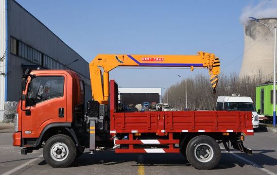 點(diǎn)擊查看詳細(xì)信息<br>標(biāo)題：4噸大運(yùn)隨車吊 閱讀次數(shù)：1517